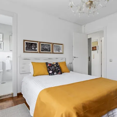 Les Caperines De La Riega Chalet Junco