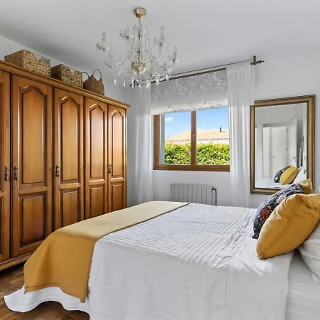 Chalet Les Caperines De La Riega *